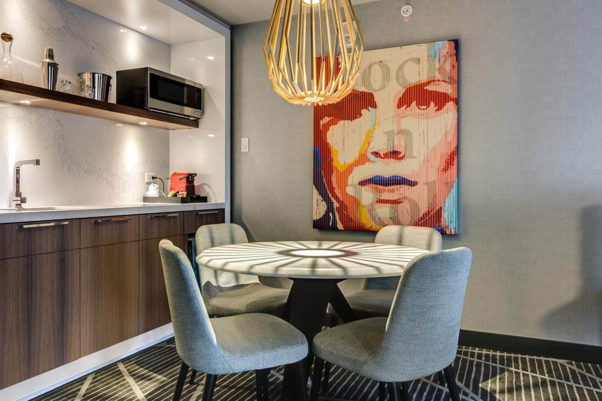 Renaissance Montreal Downtown Hotel Dış mekan fotoğraf