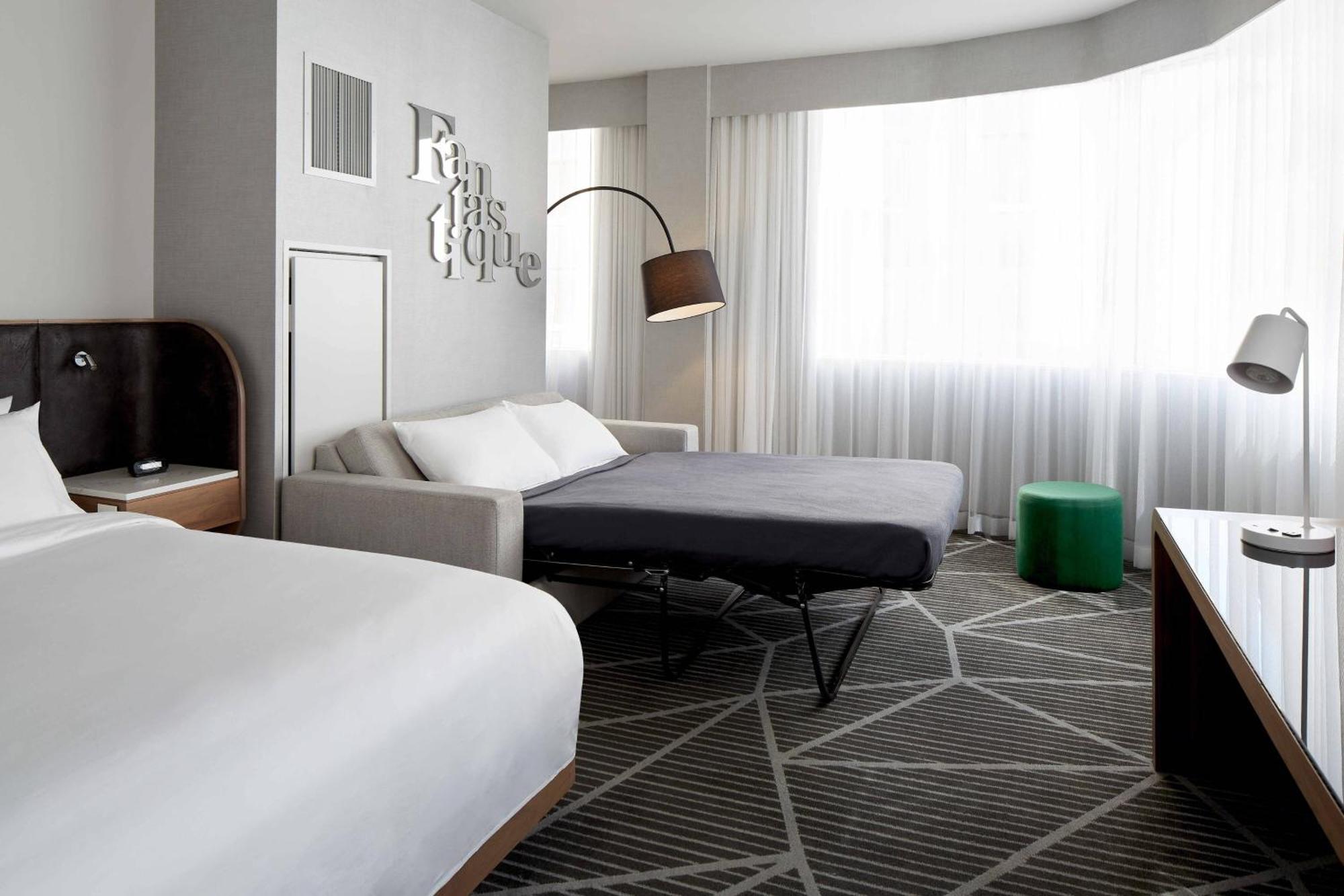 Renaissance Montreal Downtown Hotel Dış mekan fotoğraf