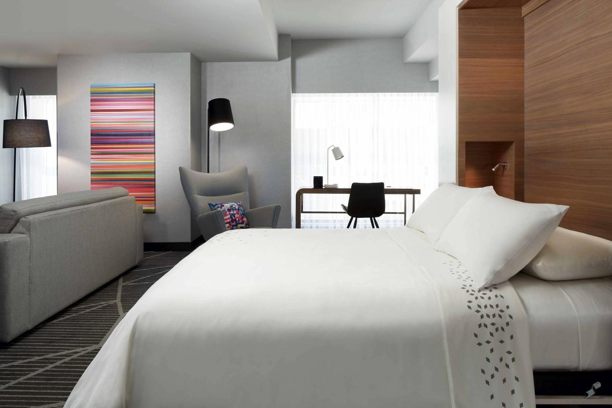 Renaissance Montreal Downtown Hotel Dış mekan fotoğraf