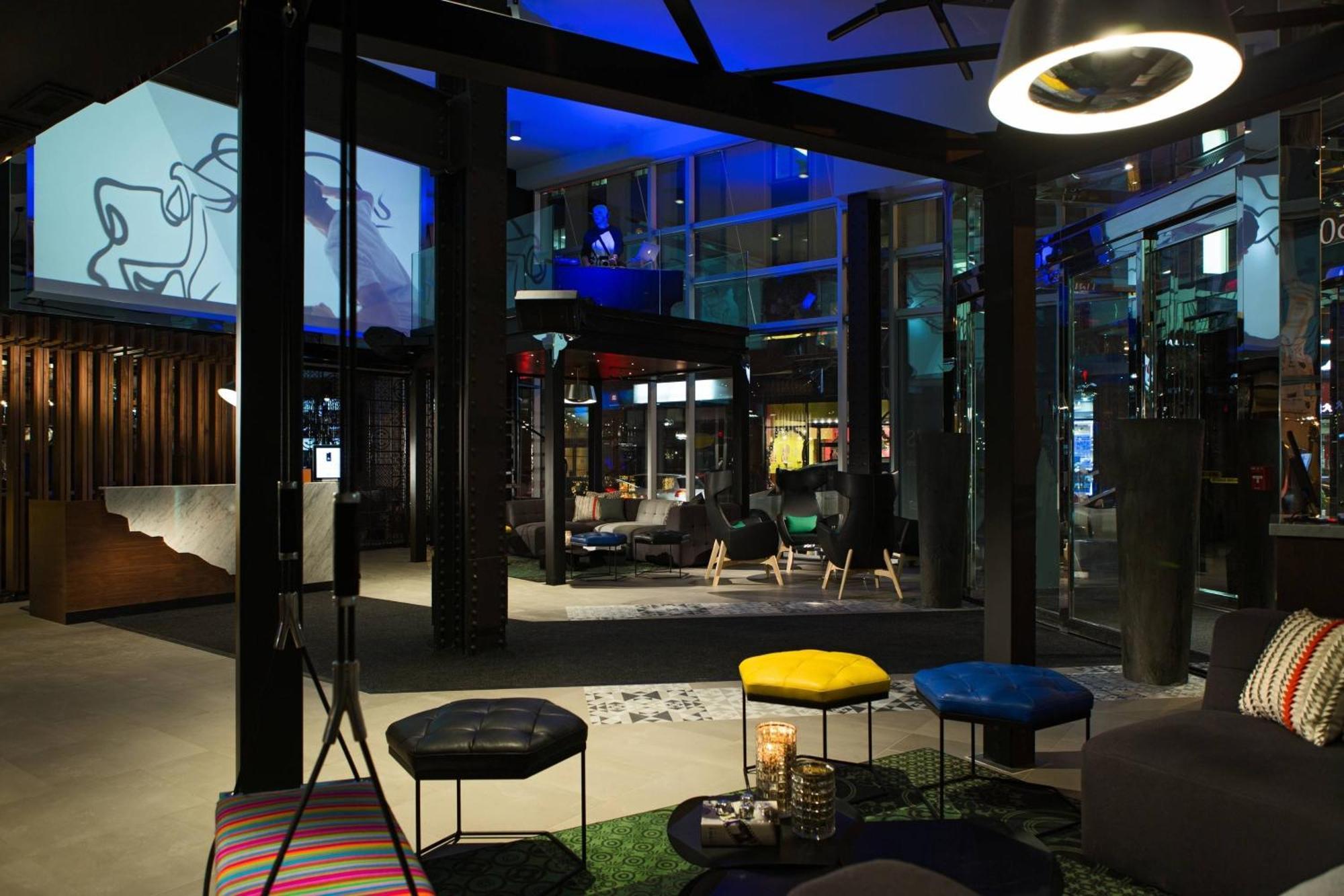 Renaissance Montreal Downtown Hotel Dış mekan fotoğraf