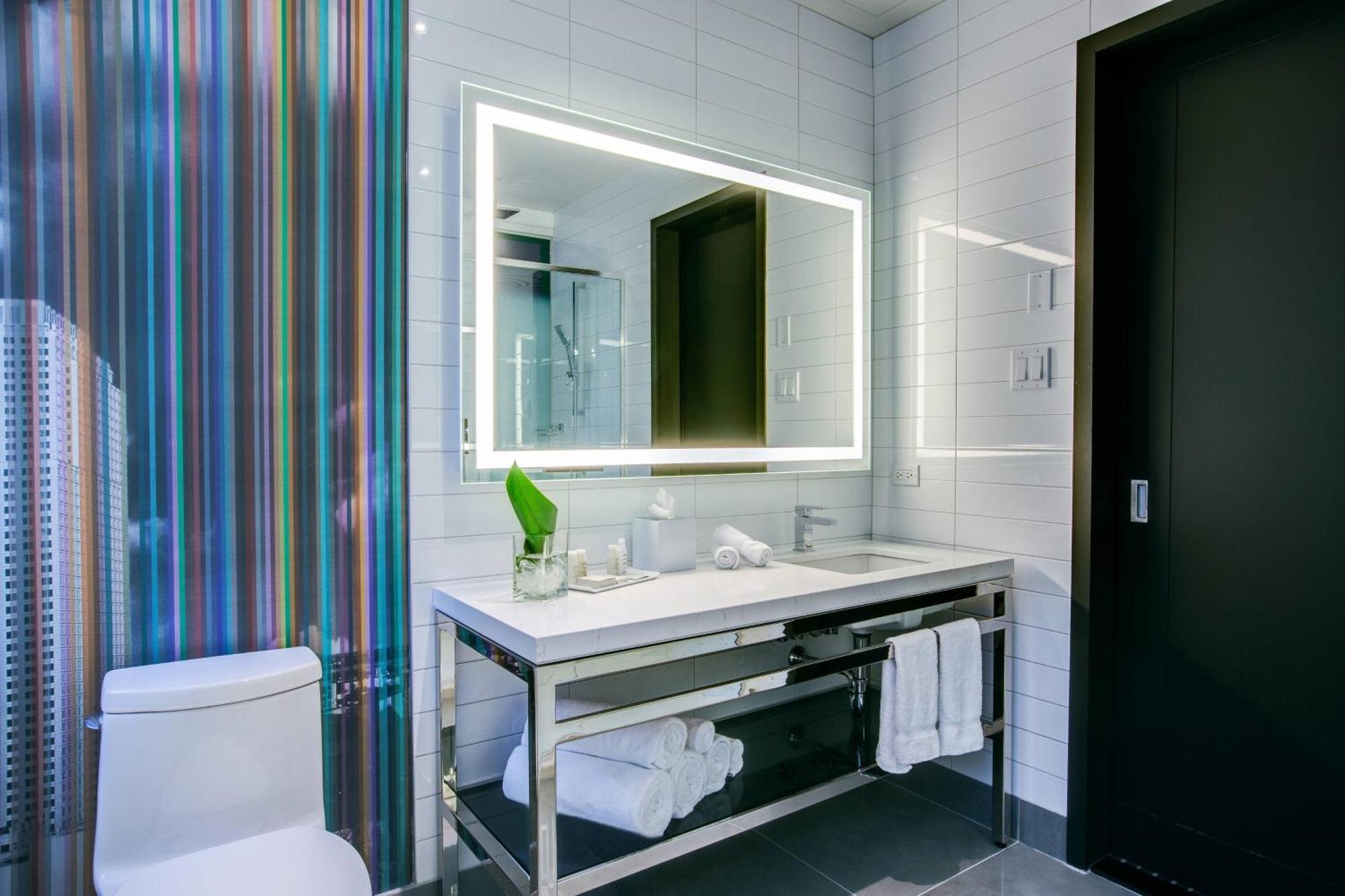 Renaissance Montreal Downtown Hotel Dış mekan fotoğraf